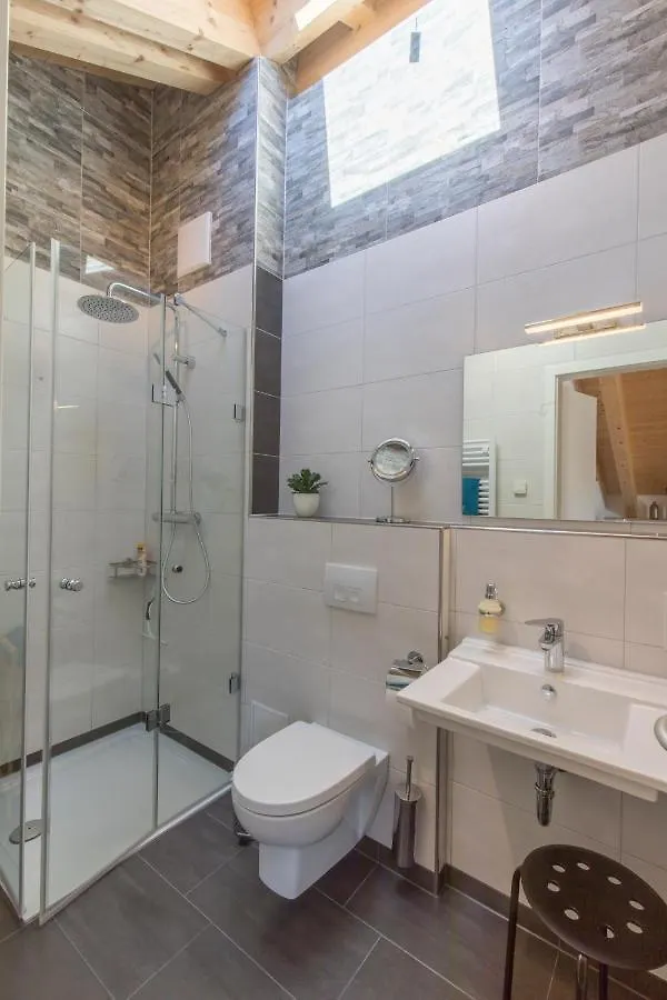 Alpentraum Apartment Garmisch-Partenkirchen